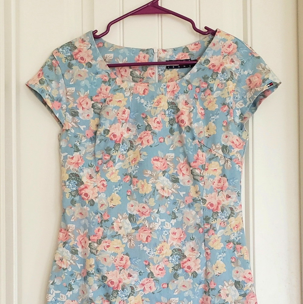 Floral print elegant midi dress sized L
